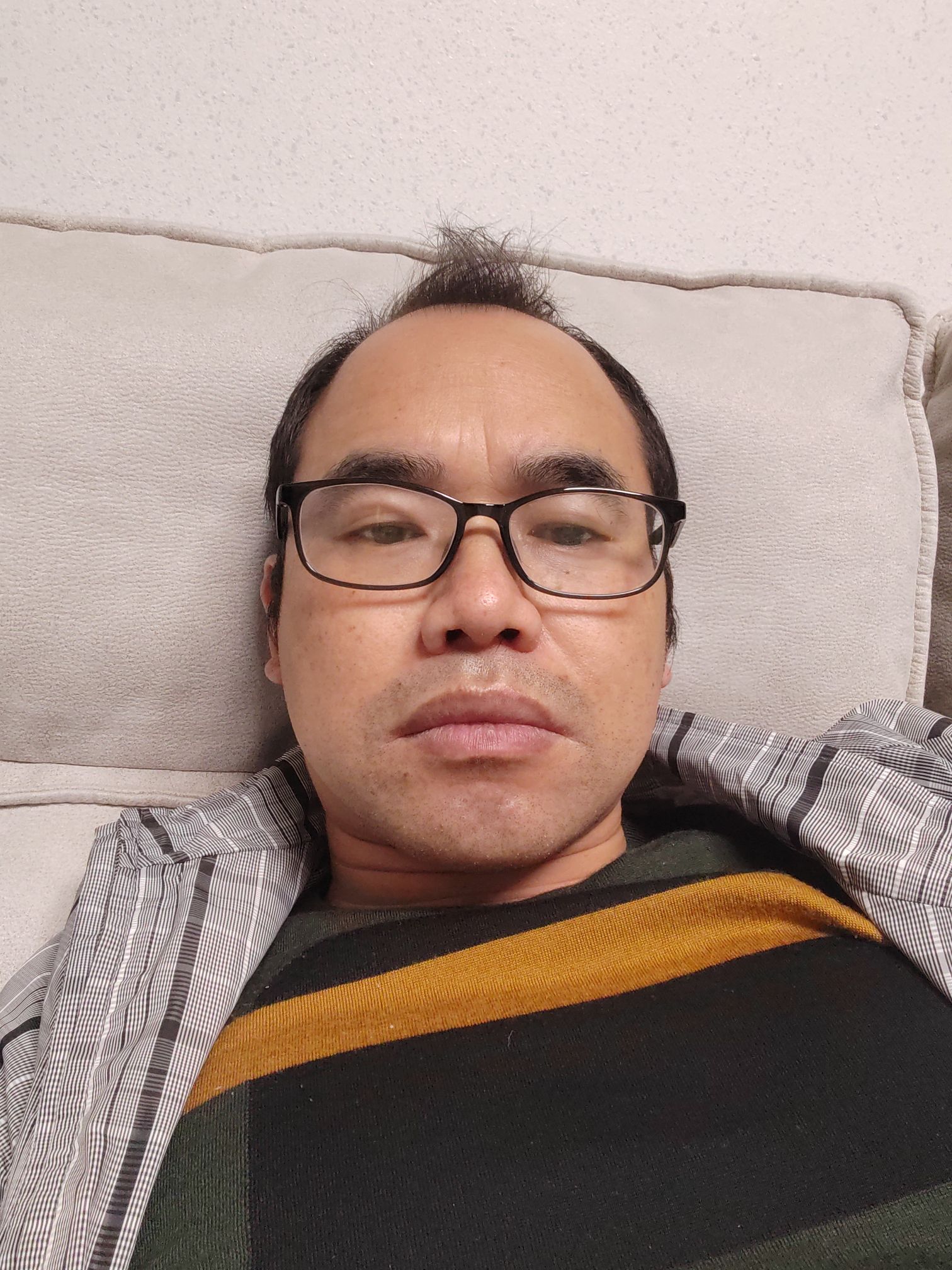 李江头像
