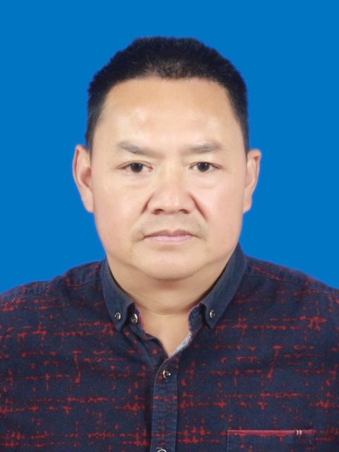 吴长春头像