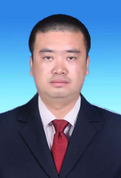 梅立奉头像