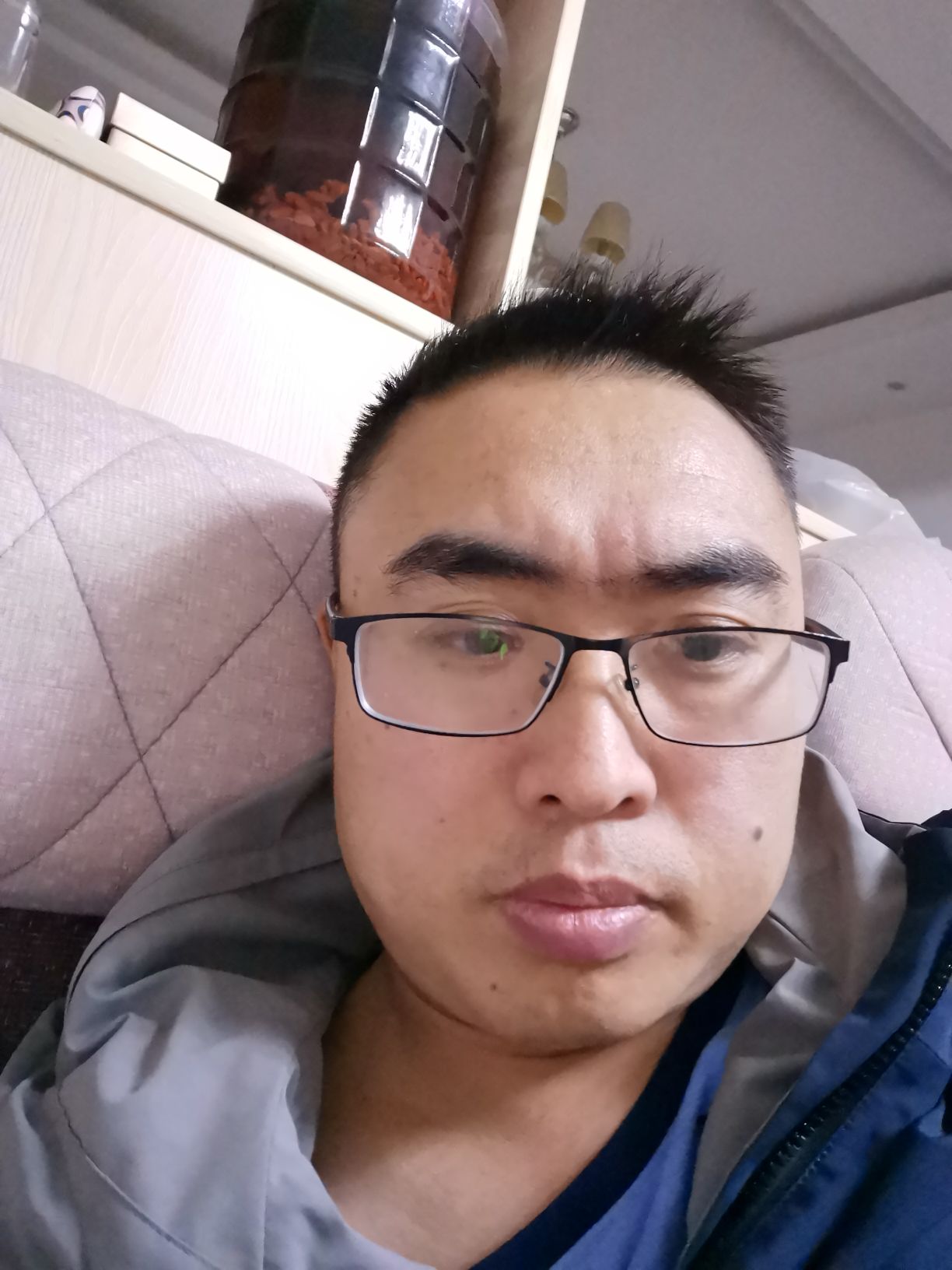 覃仕鹤头像