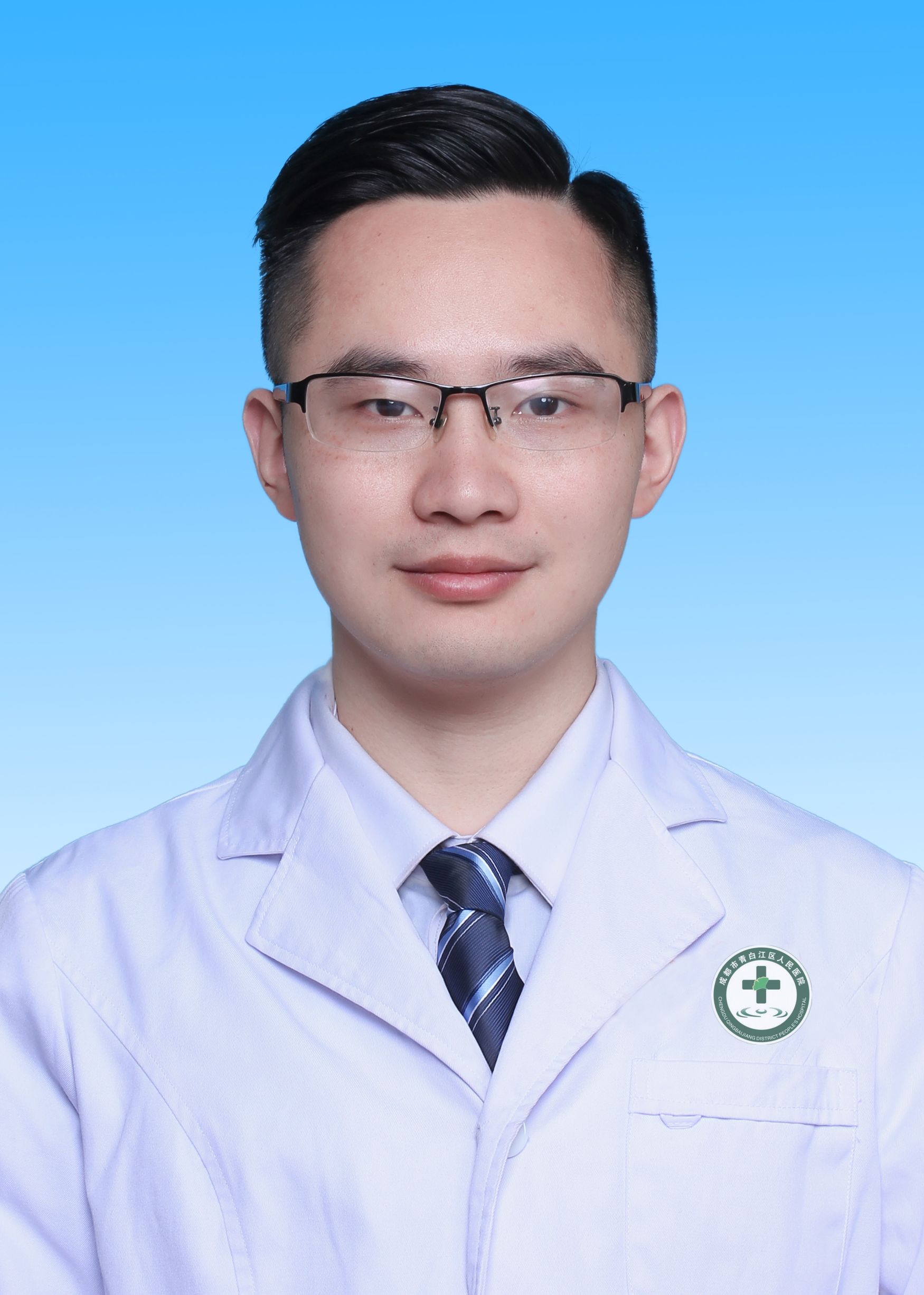韦巍头像