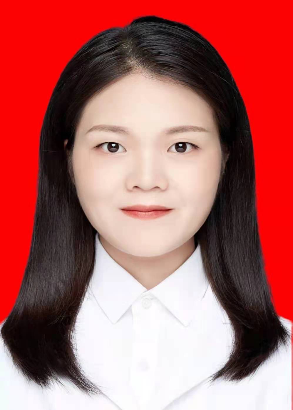 何莹头像