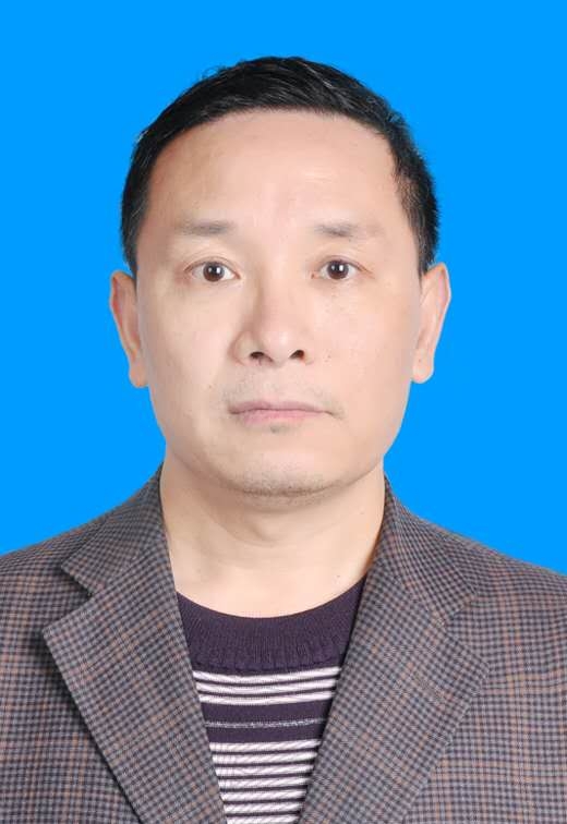 何刚头像
