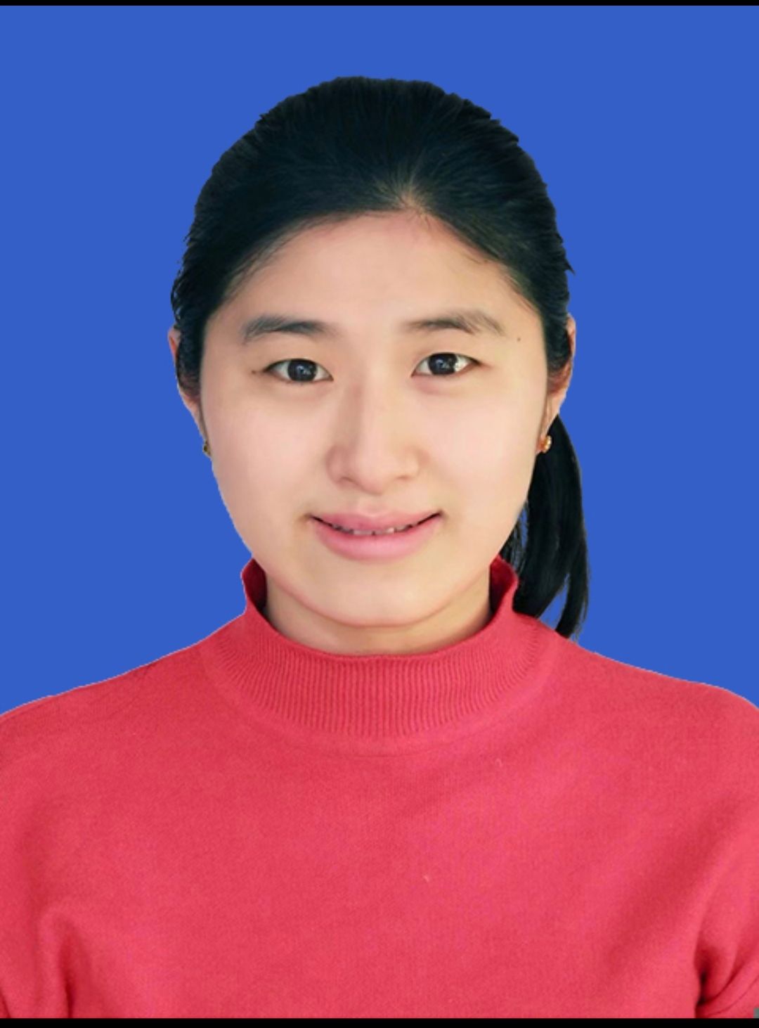石伊君头像
