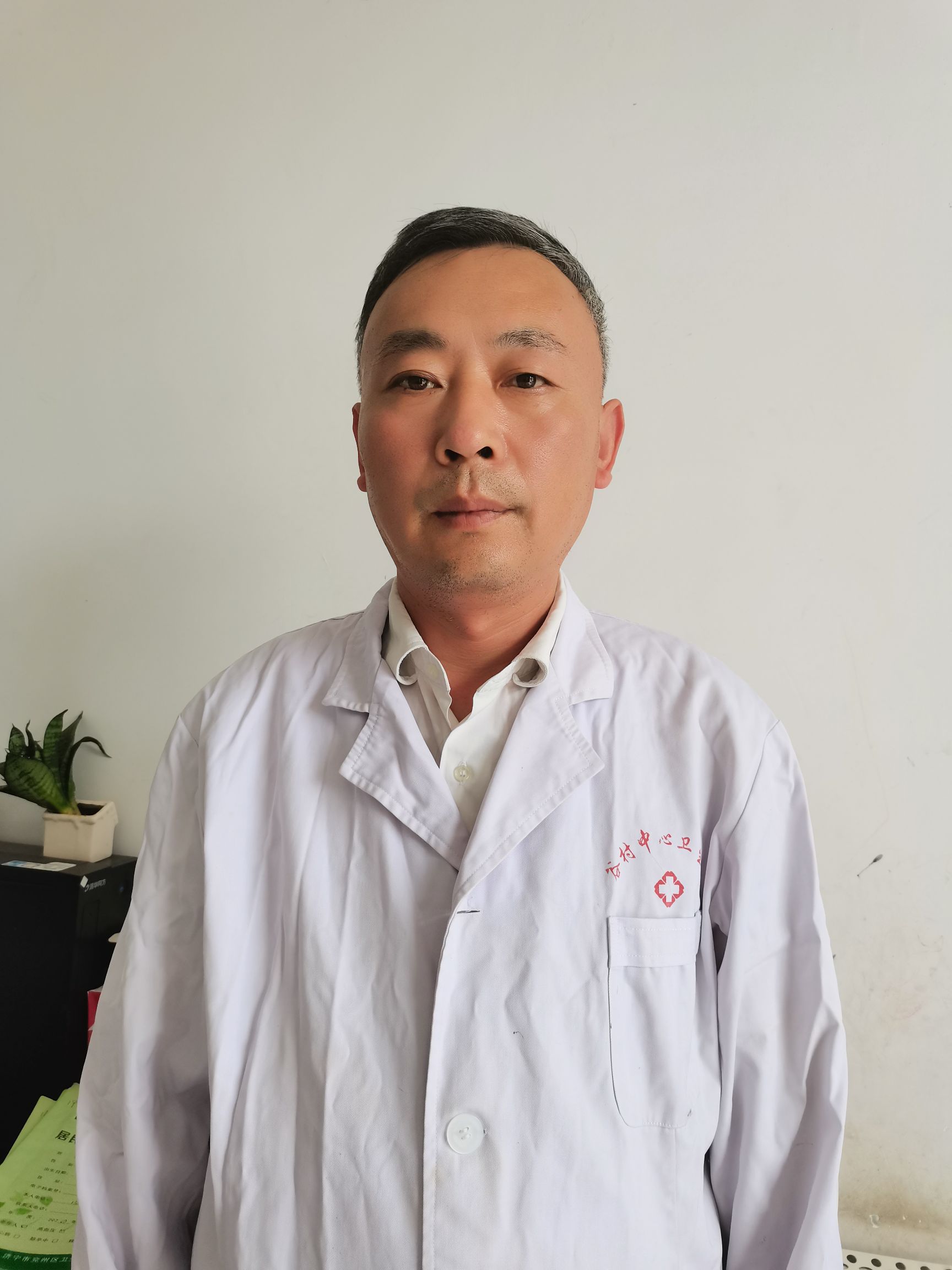 钱永国头像