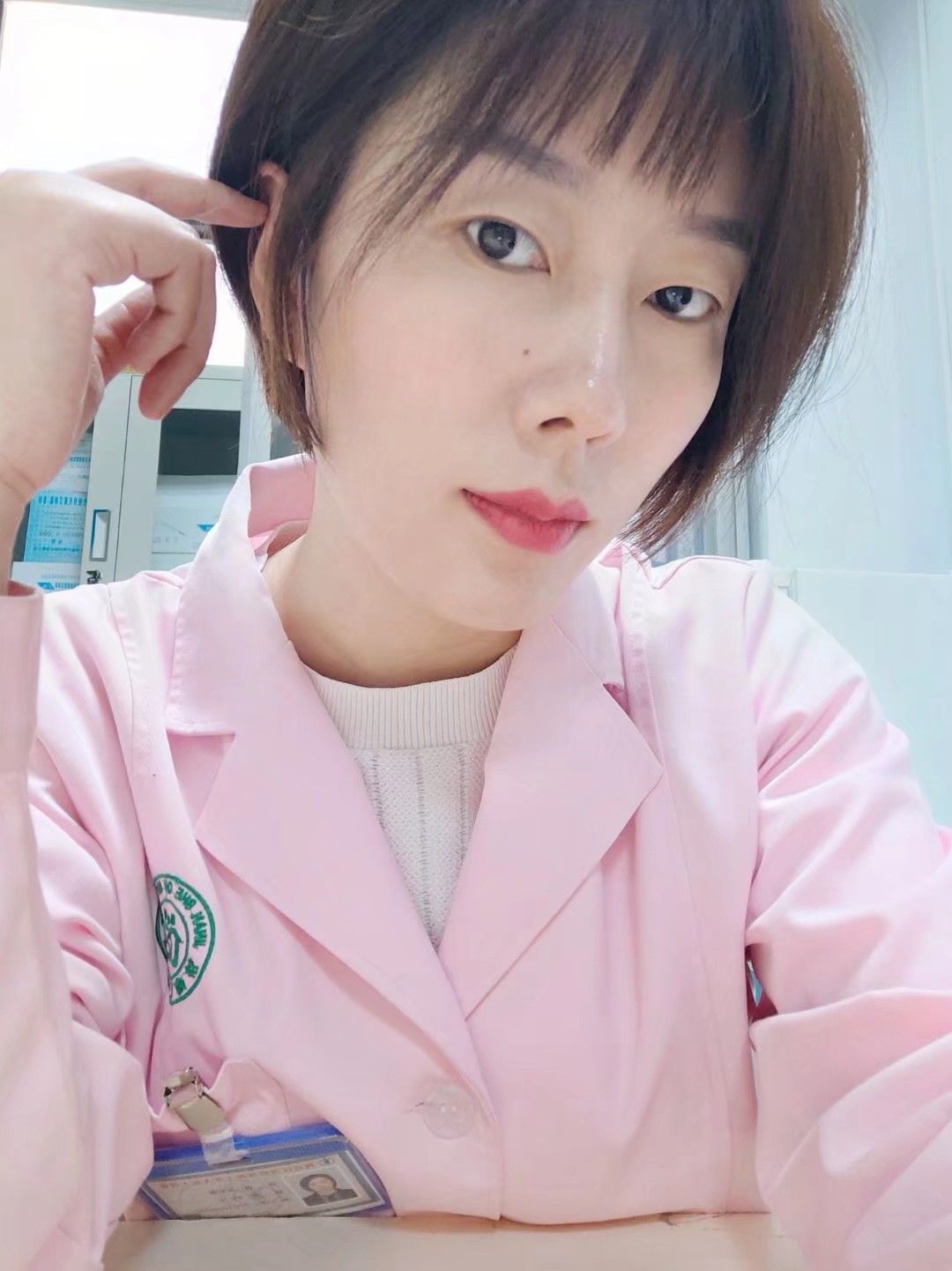 高彩霞头像