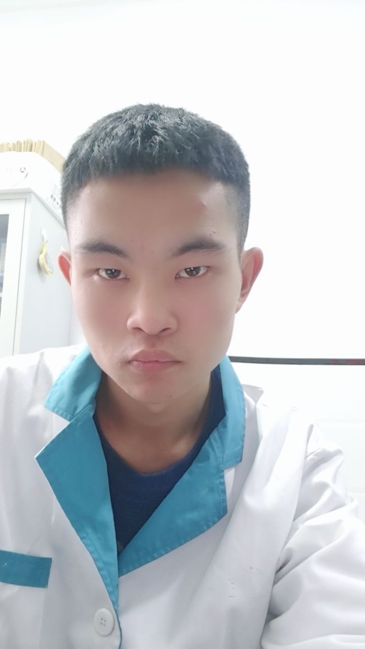 张福锟头像
