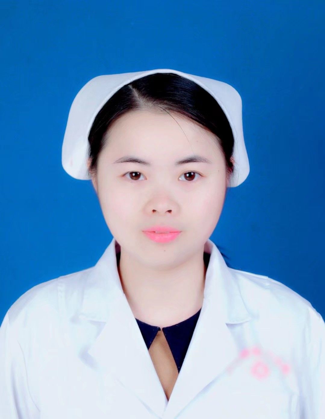 朱春芳头像