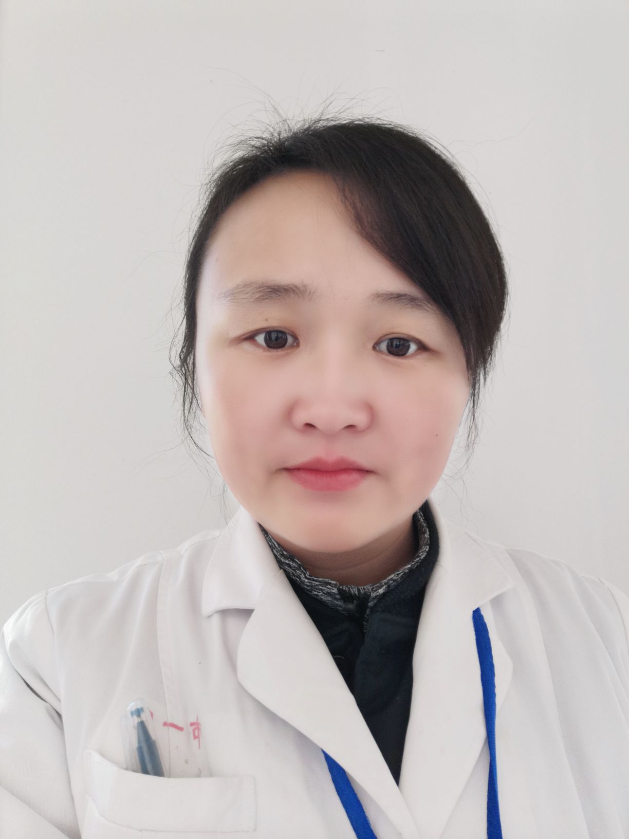 王丽头像
