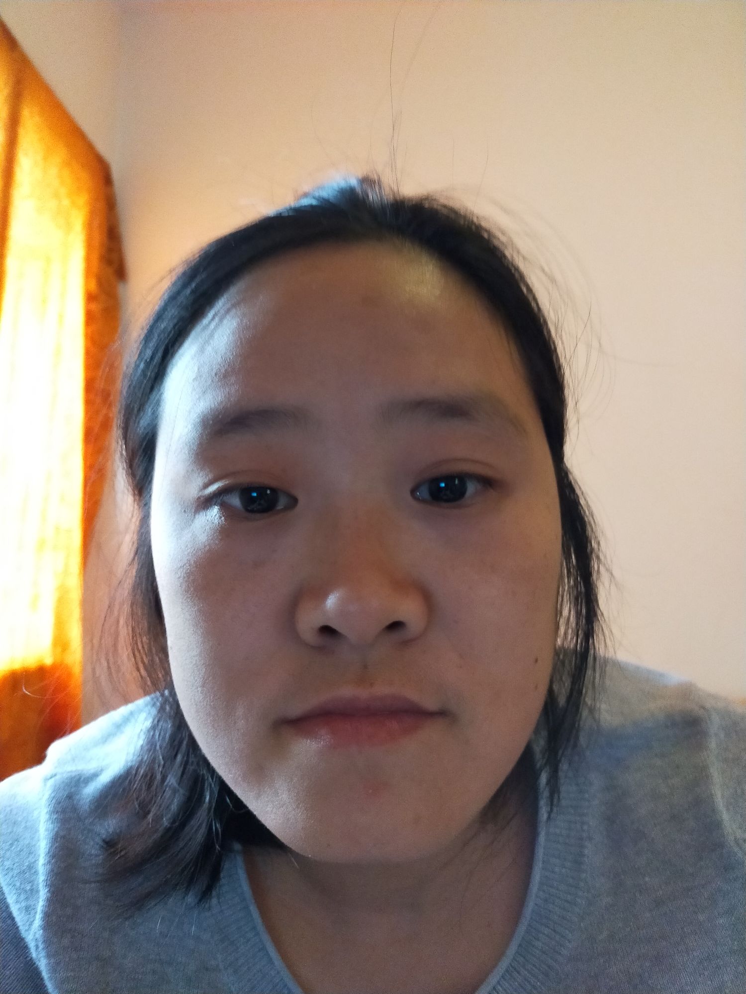 罗春霞头像