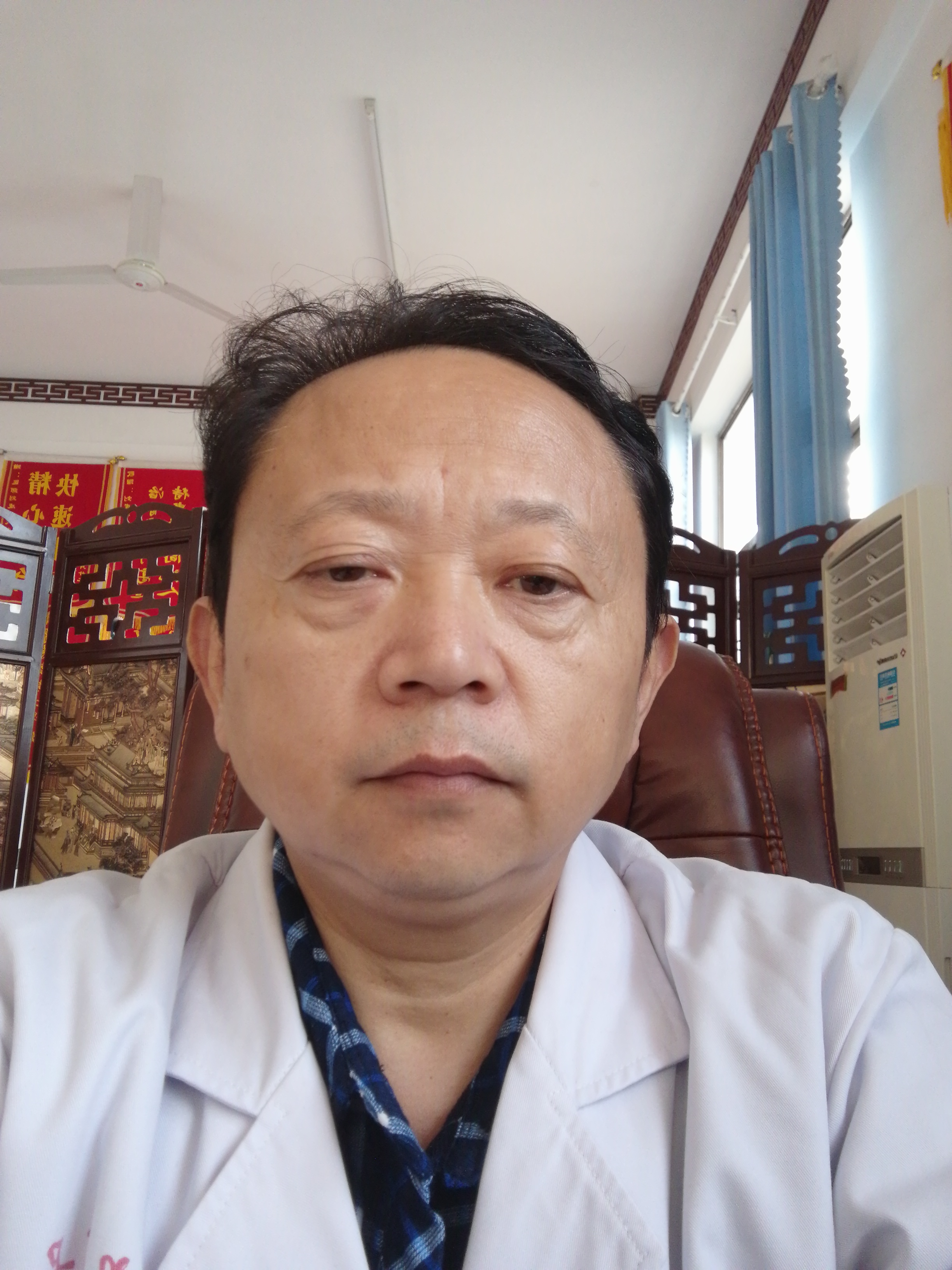 刘成祥头像