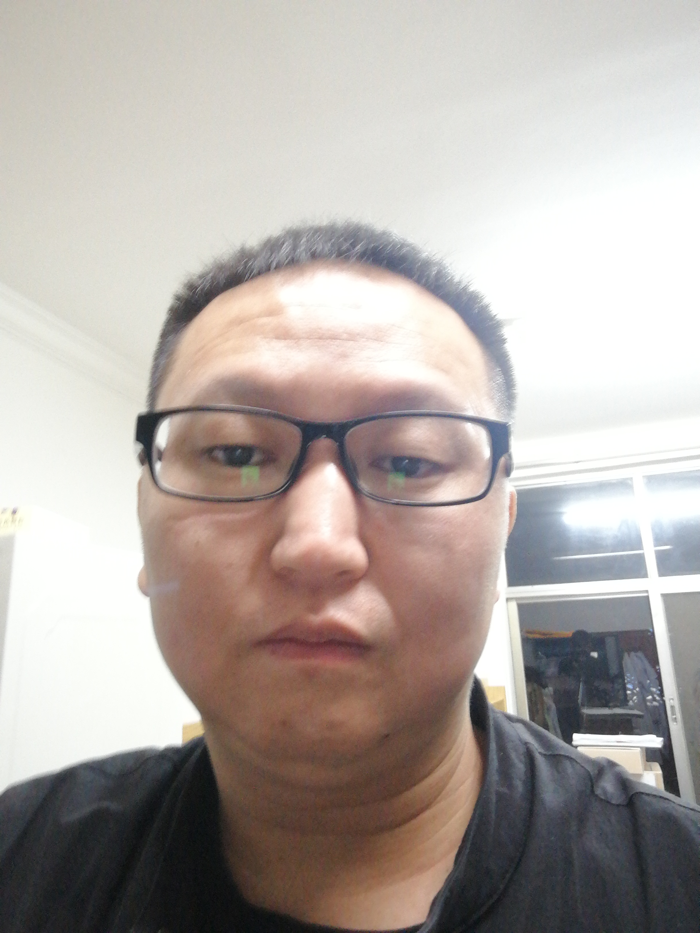 柏小建头像