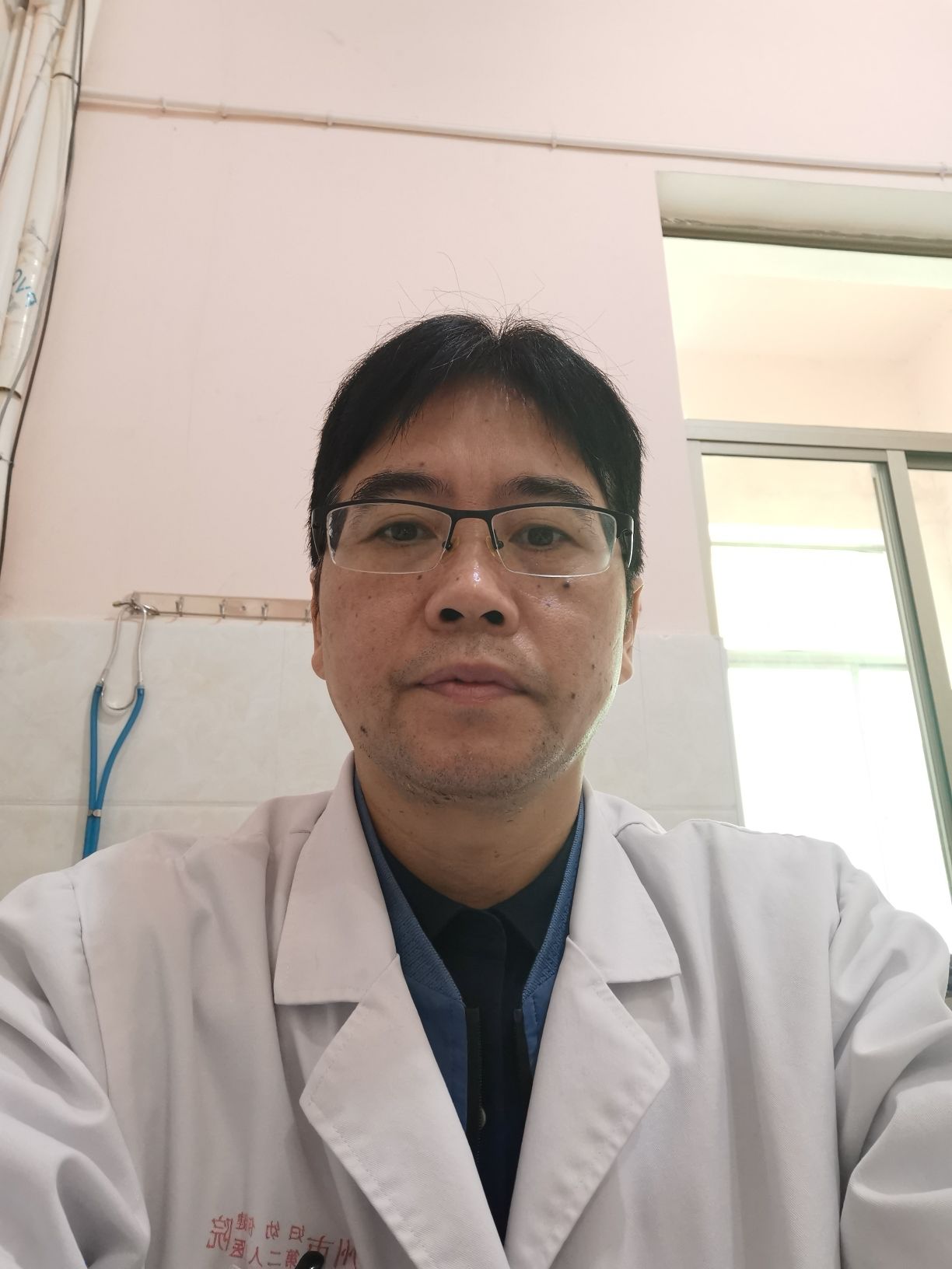 杨国锋头像