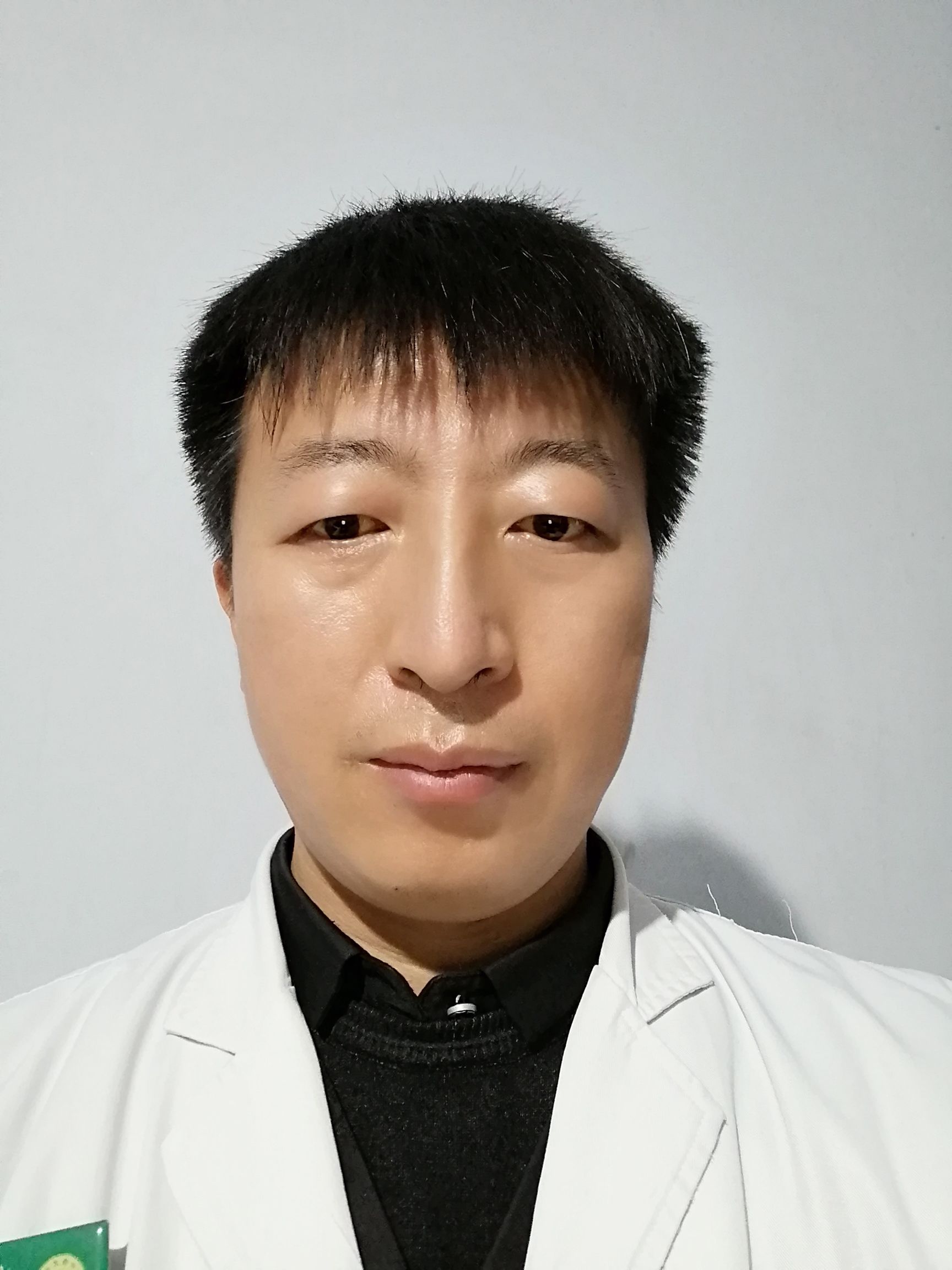 邢波头像