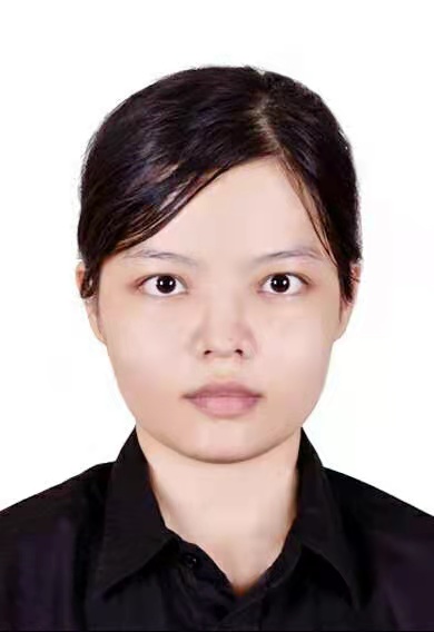 李铃芳头像