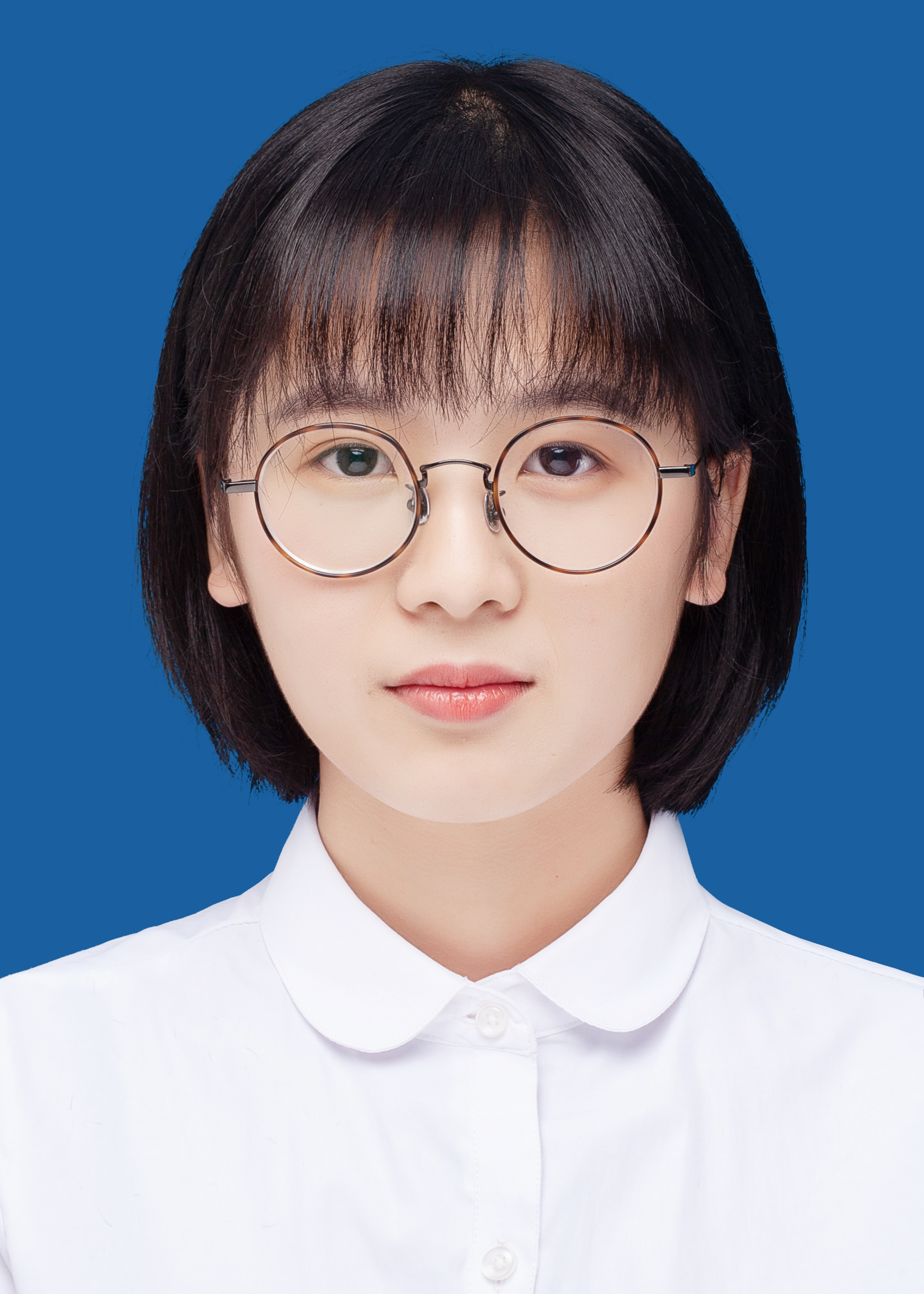 李璐琪头像