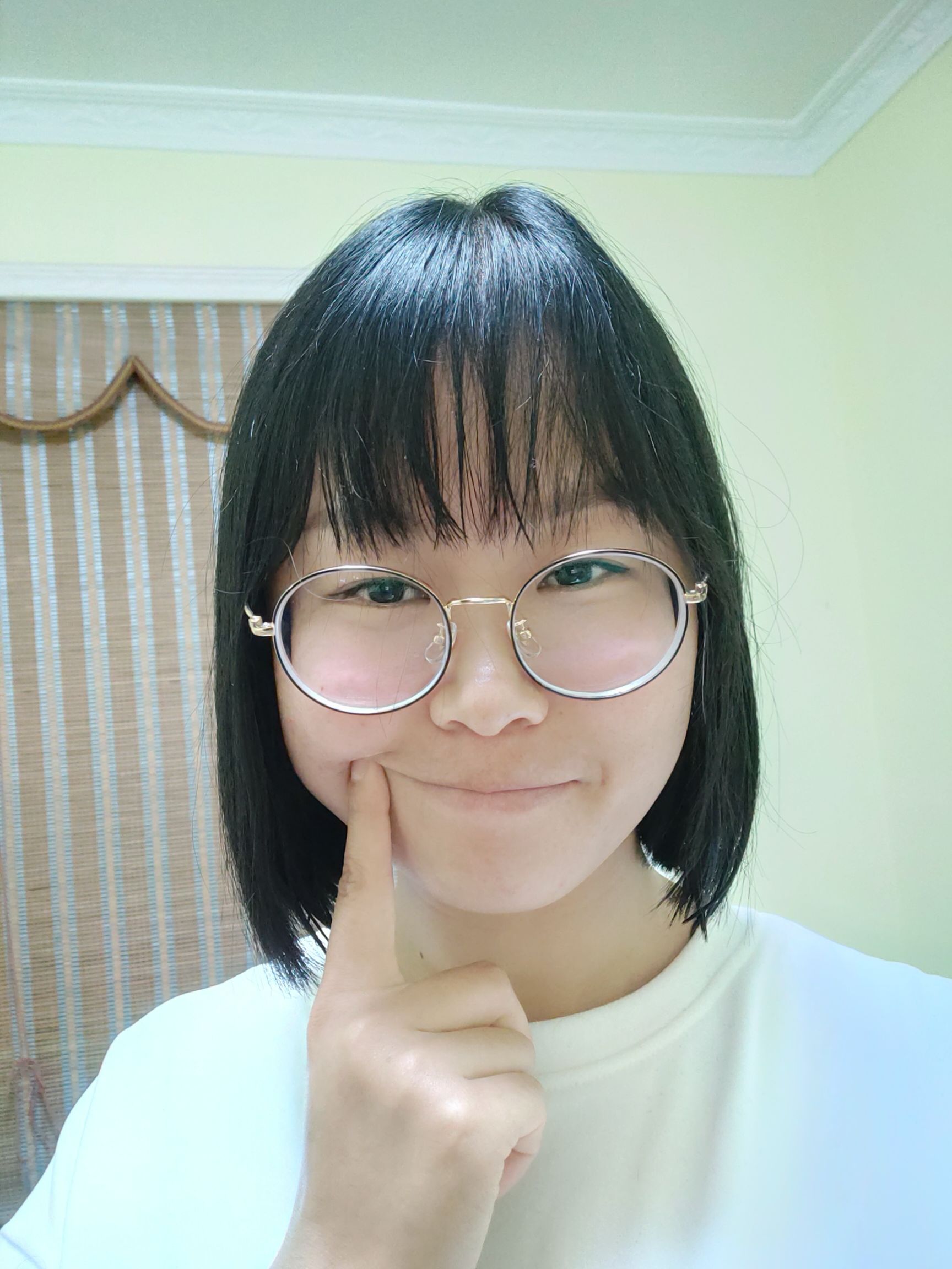 和明珠头像