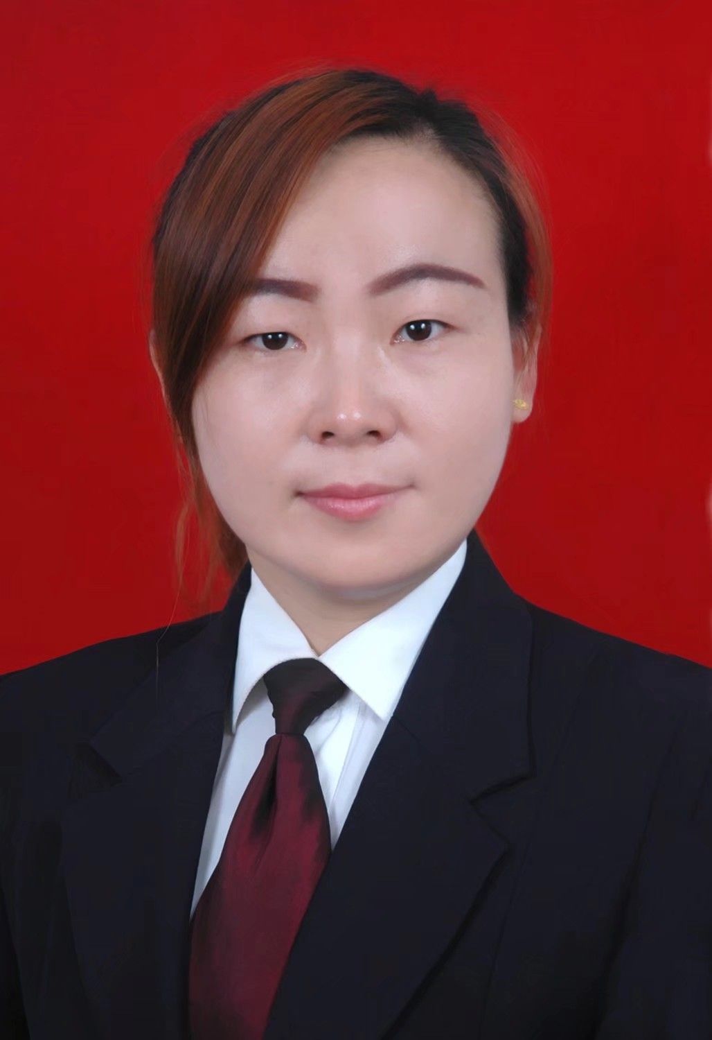 张苹头像