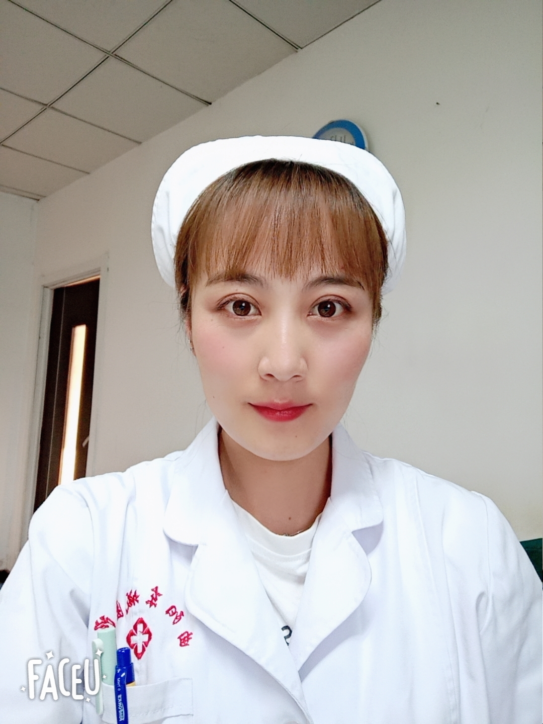 彭文艳头像