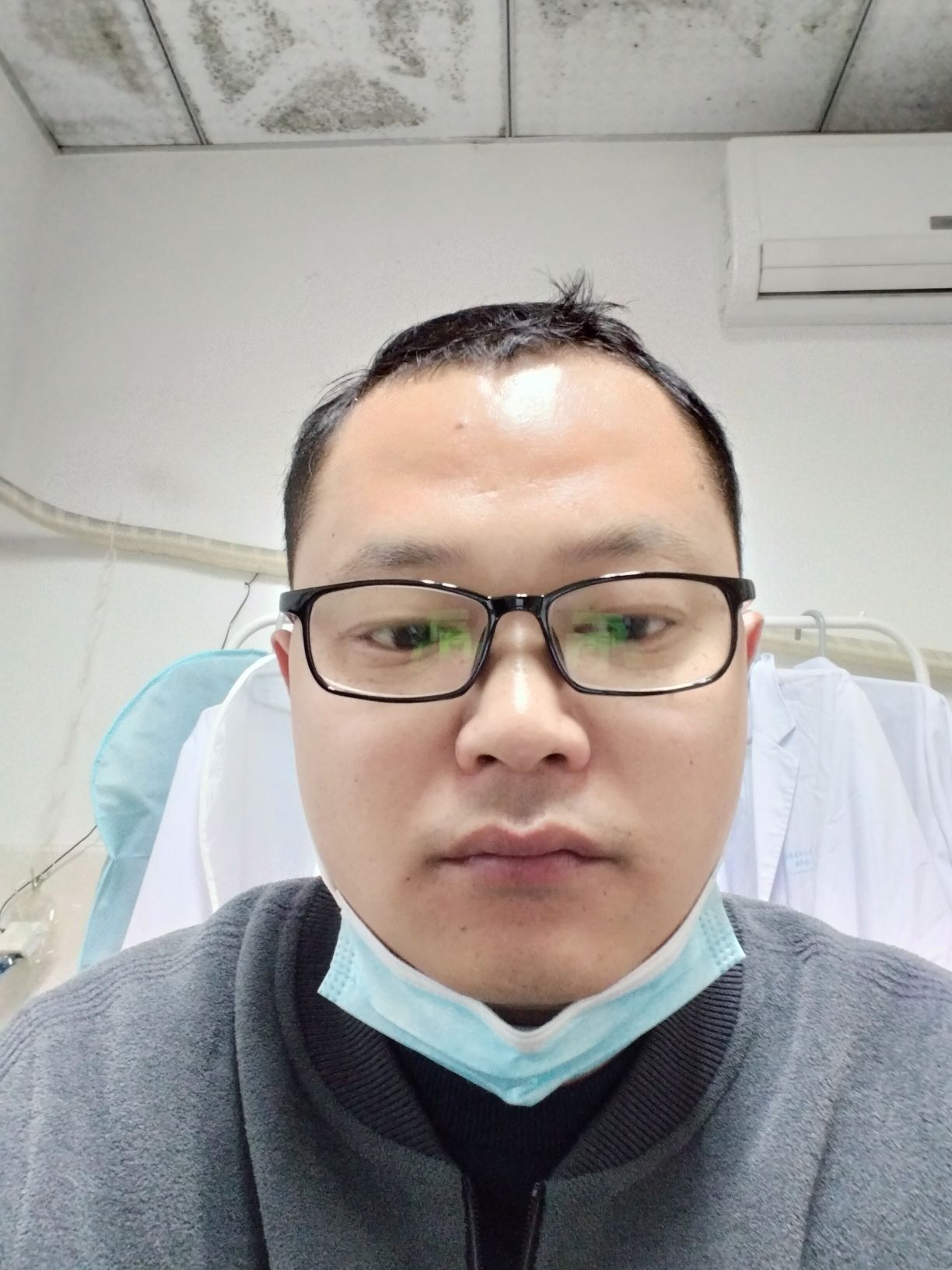 杨靖靖头像