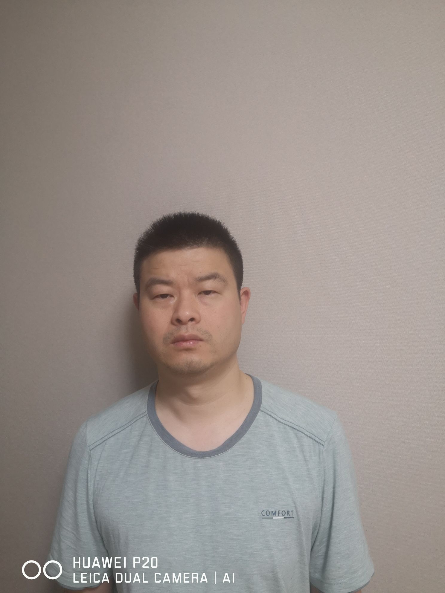 陈小刚头像
