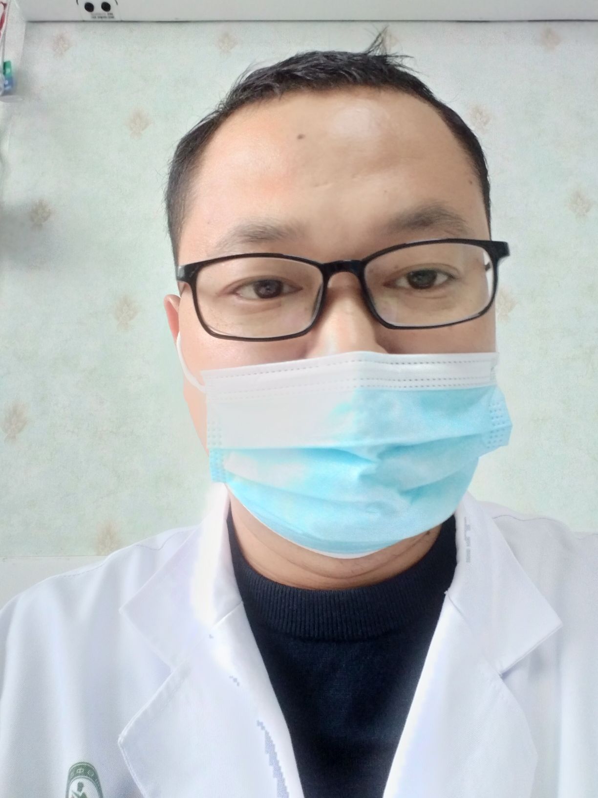 杨靖靖头像