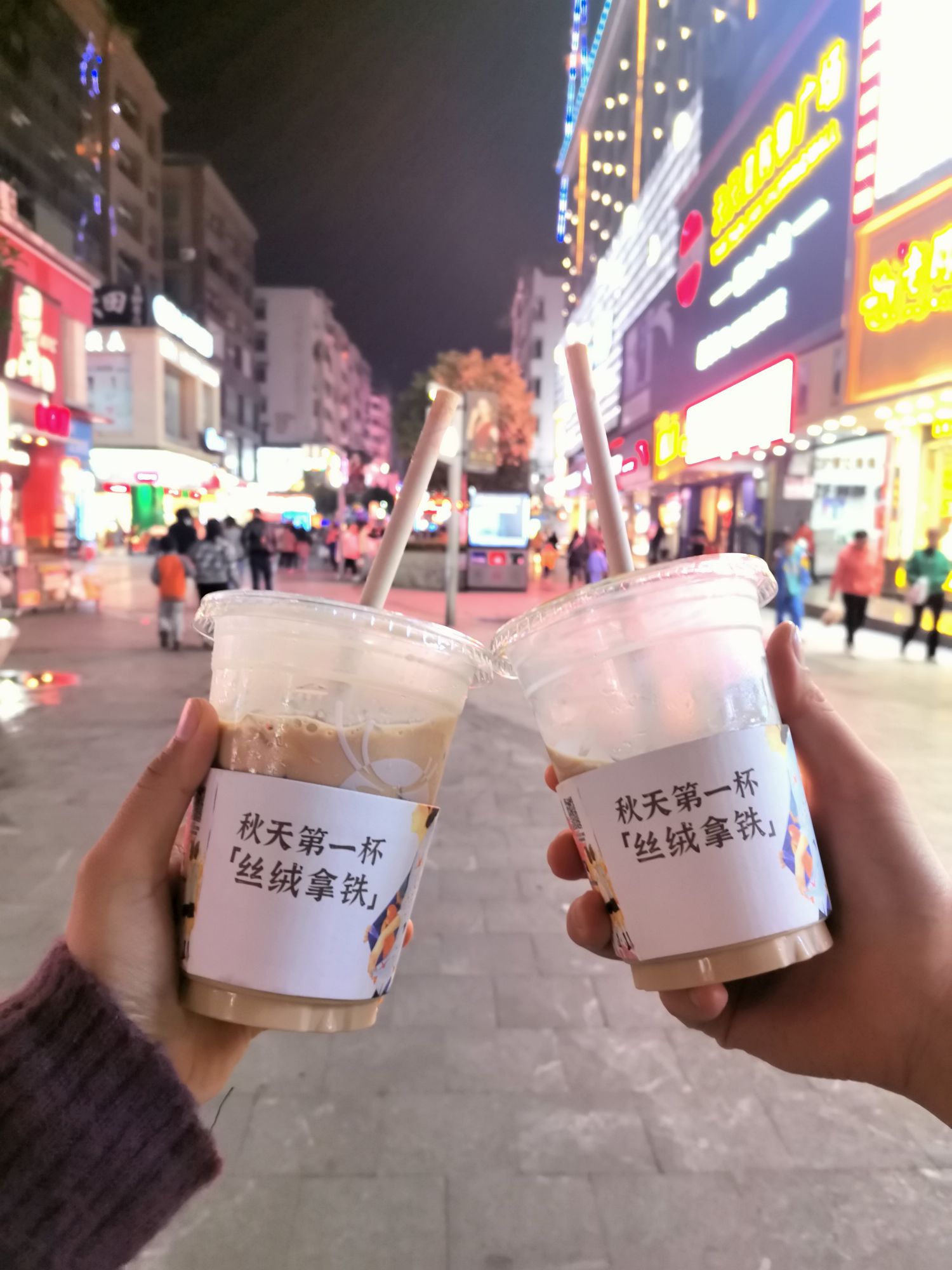 张叶头像