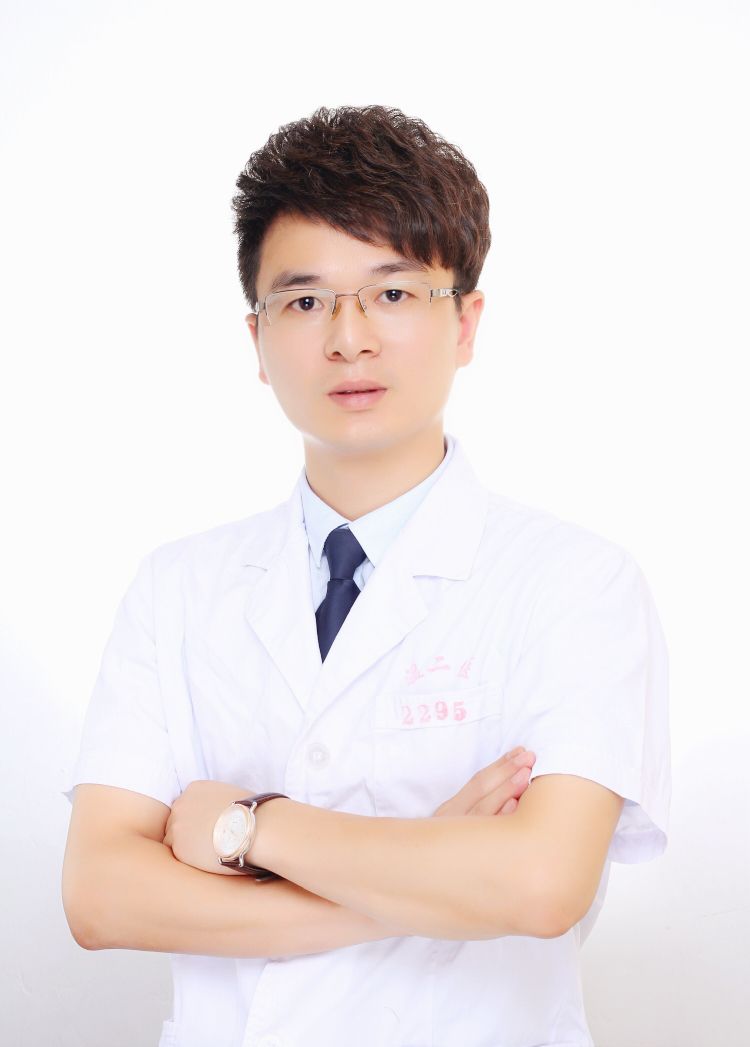 卢岳文头像