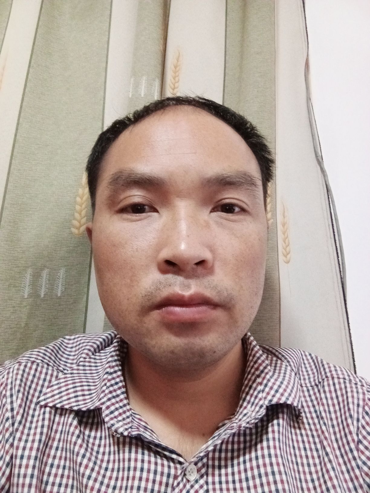 韦春强头像