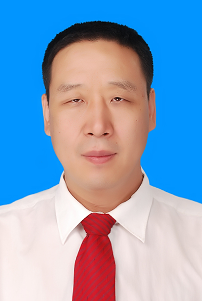 鲍新民头像