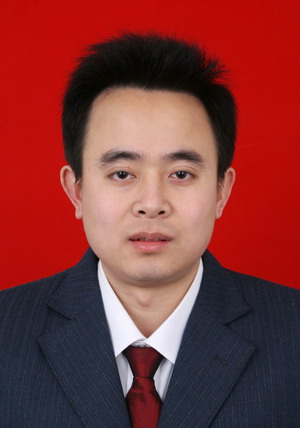 周渭头像