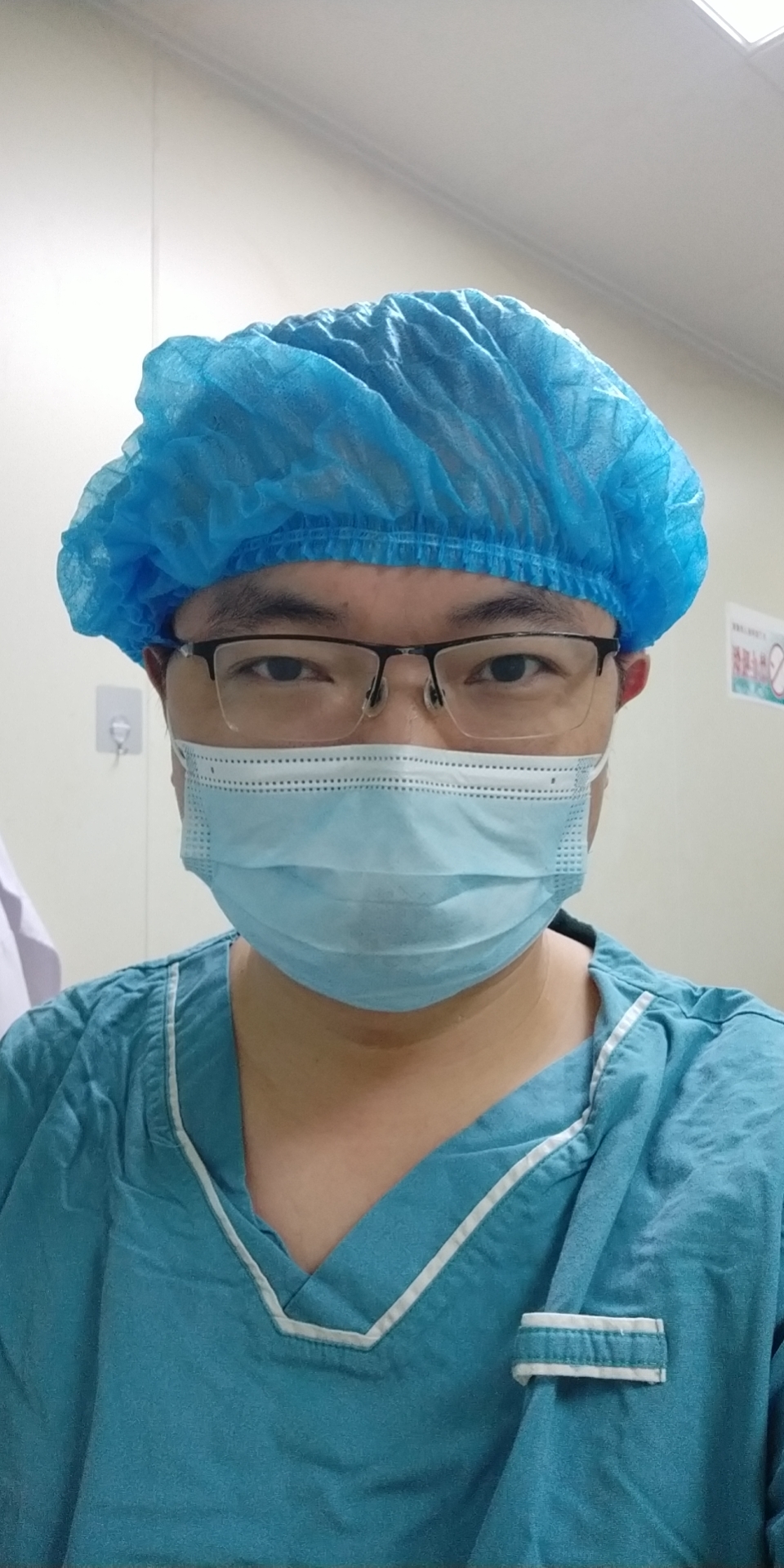 汪海龙头像