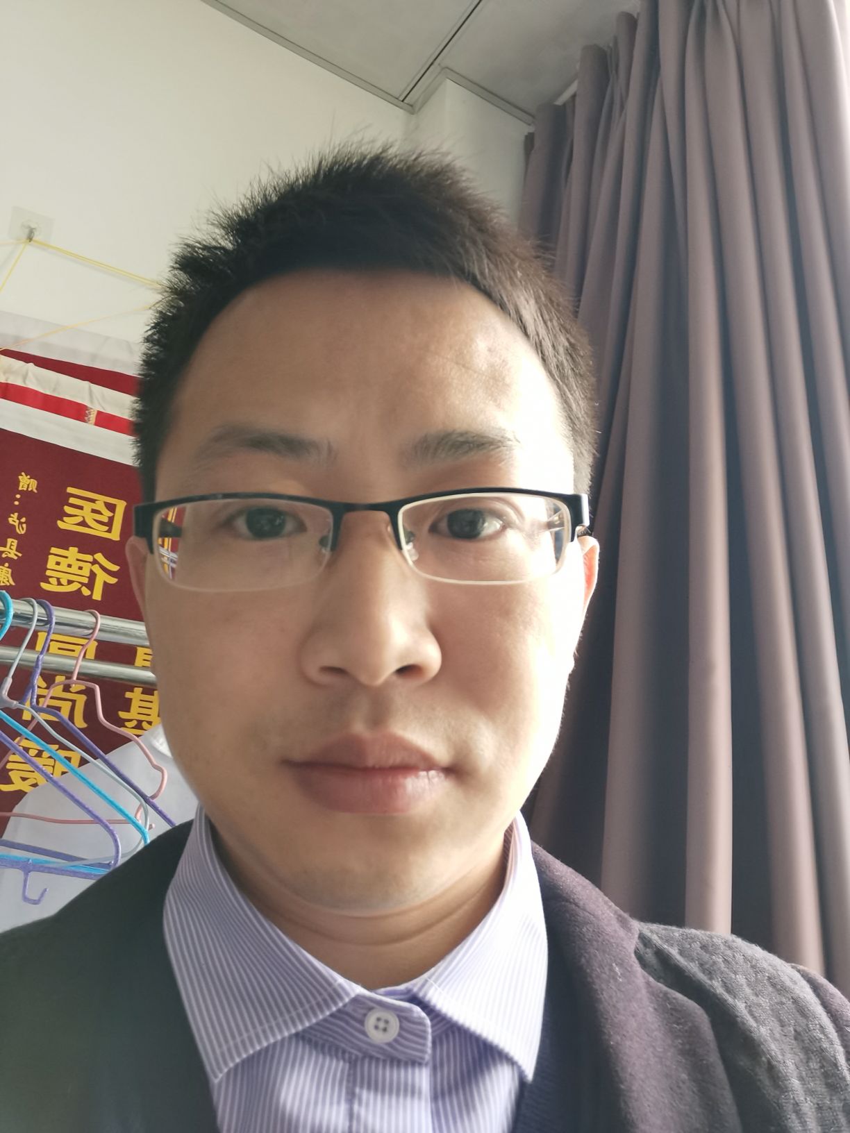 张龙头像