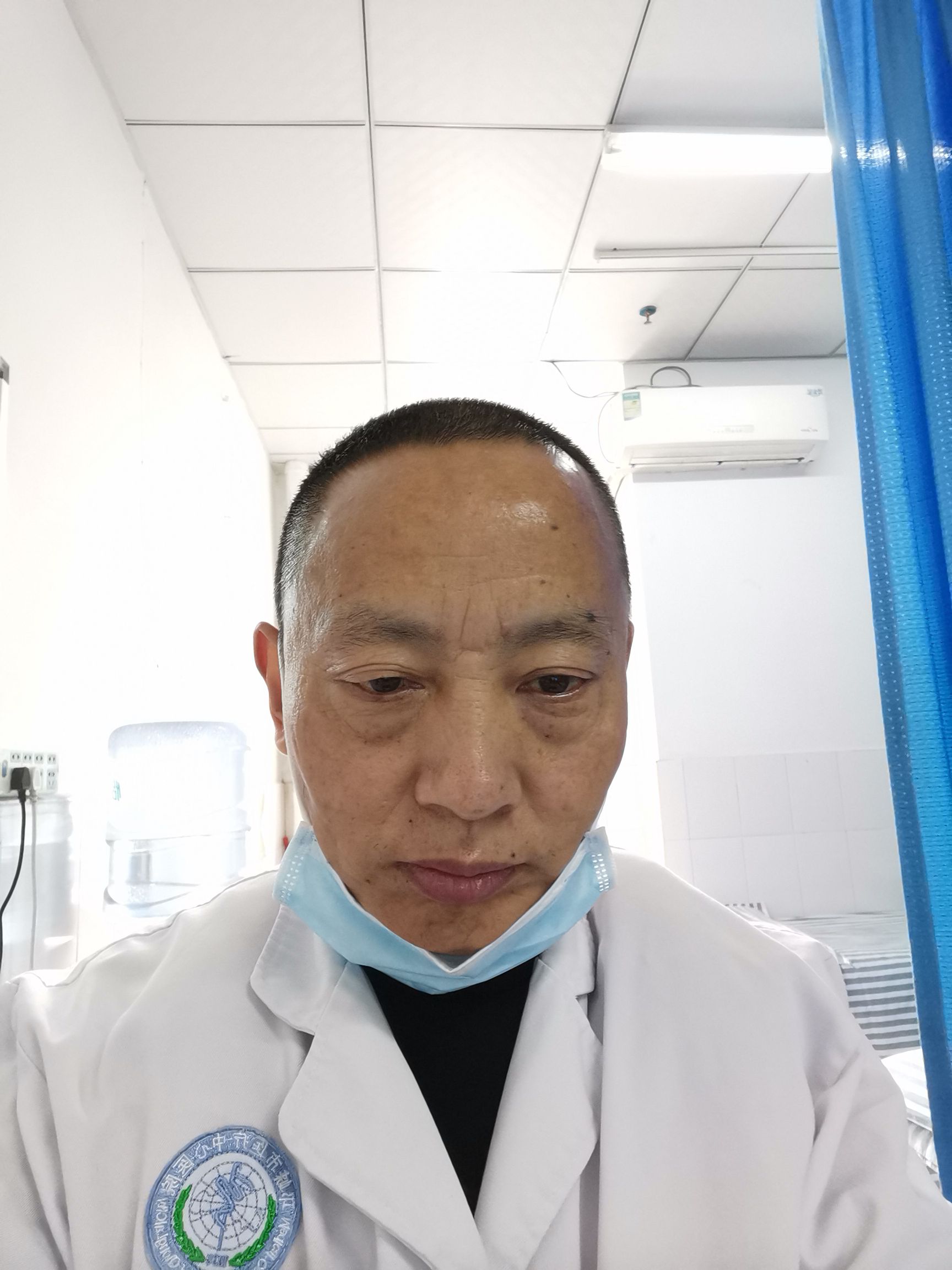王建头像