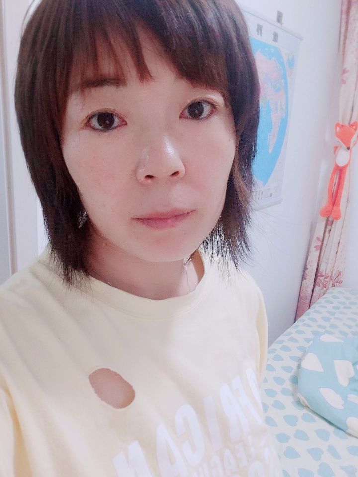 李海娇头像