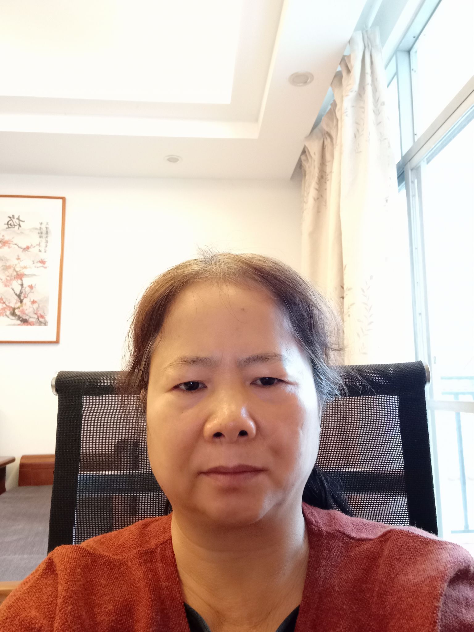 张玲头像