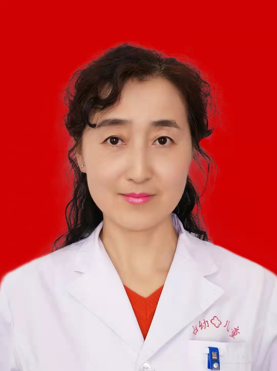 冯梅头像