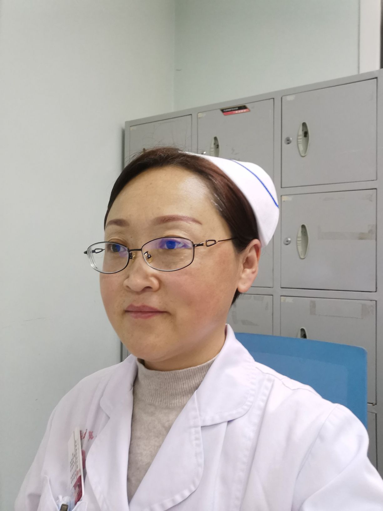王莹头像