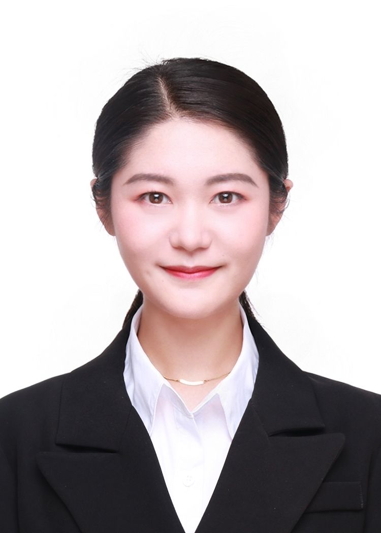 杨春雨头像