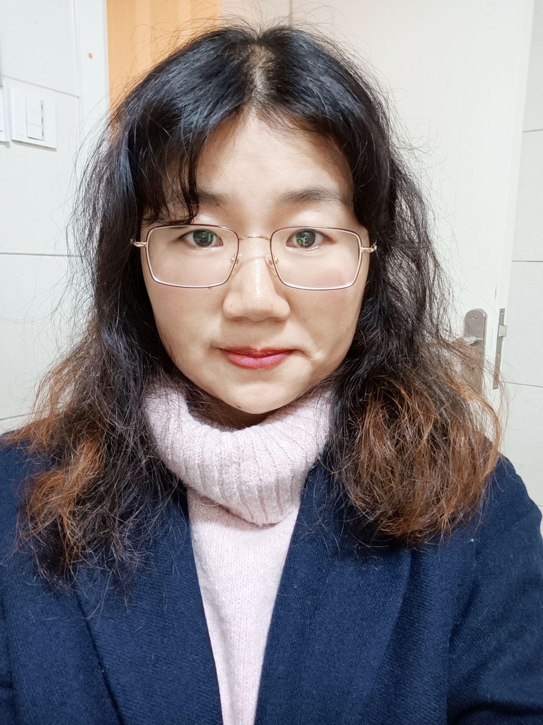 胡小维头像
