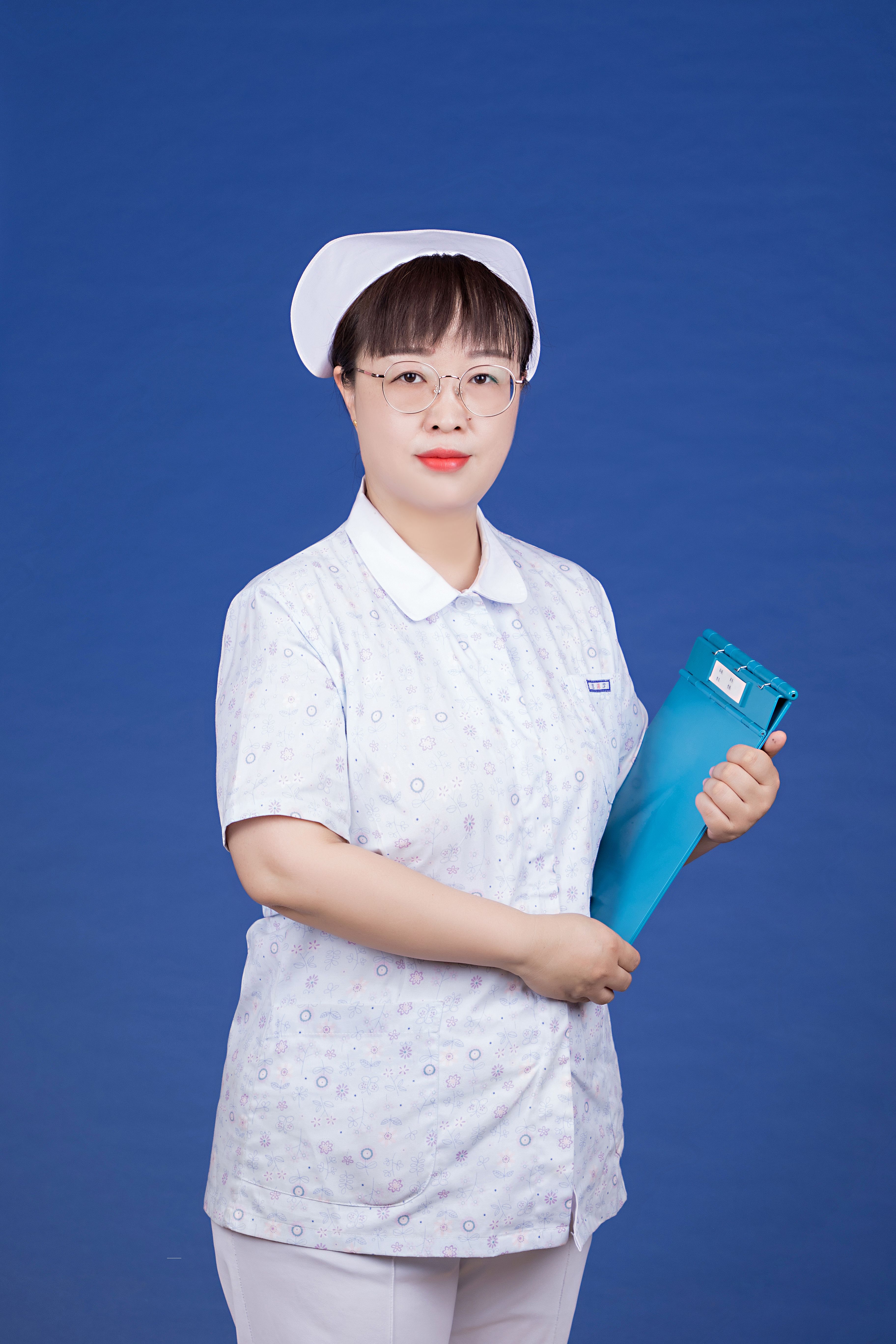 王胜男头像