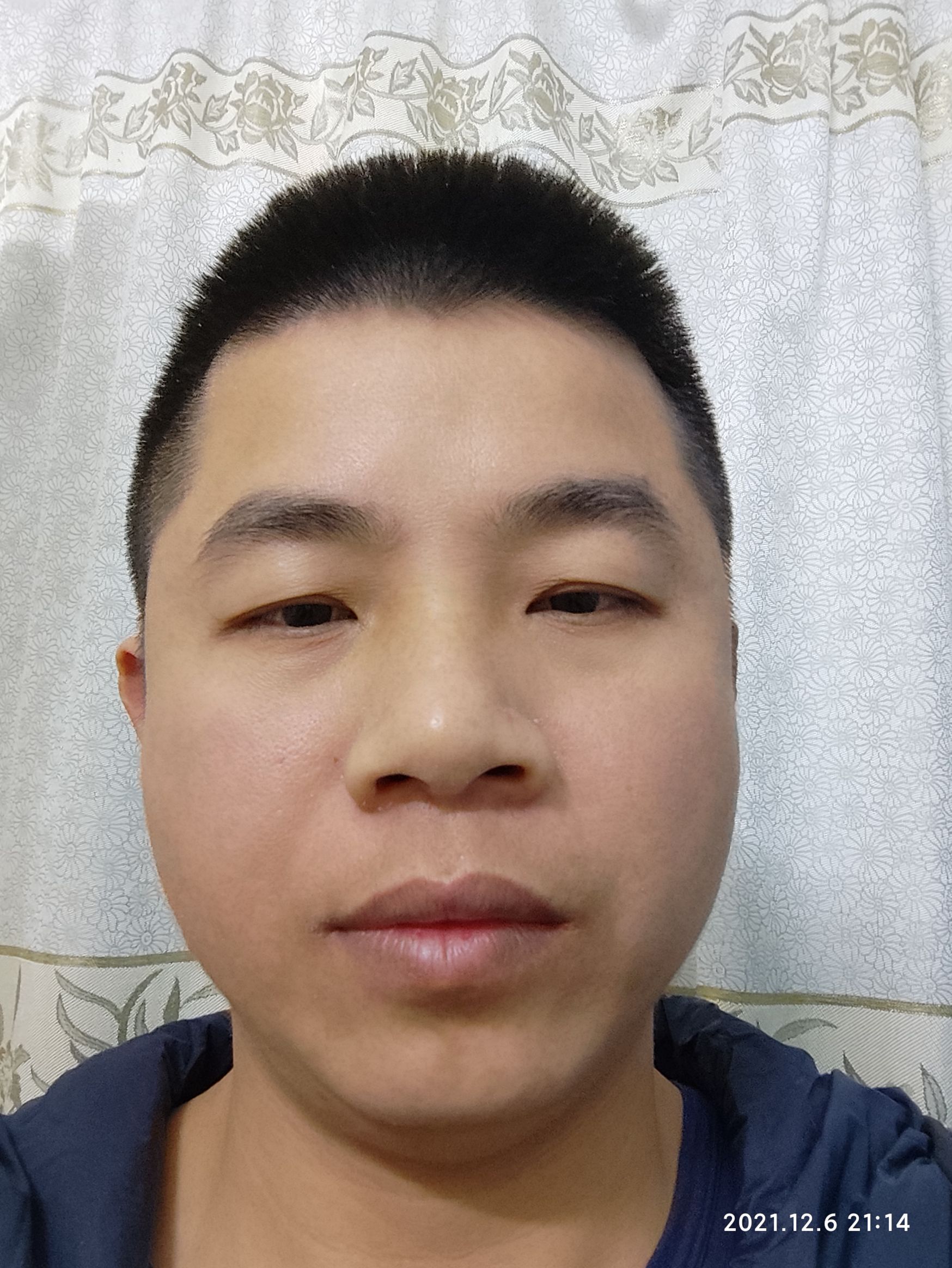 朱国填头像