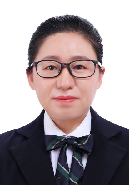 李作芬头像