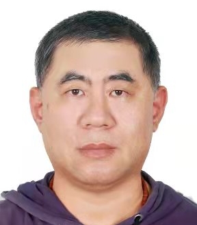 张洪新头像