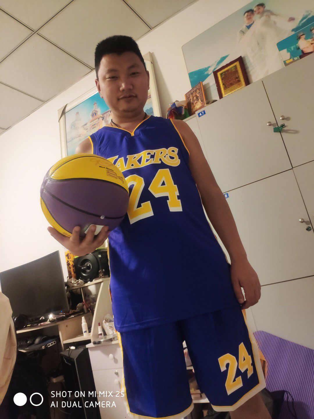 刘贵烊头像
