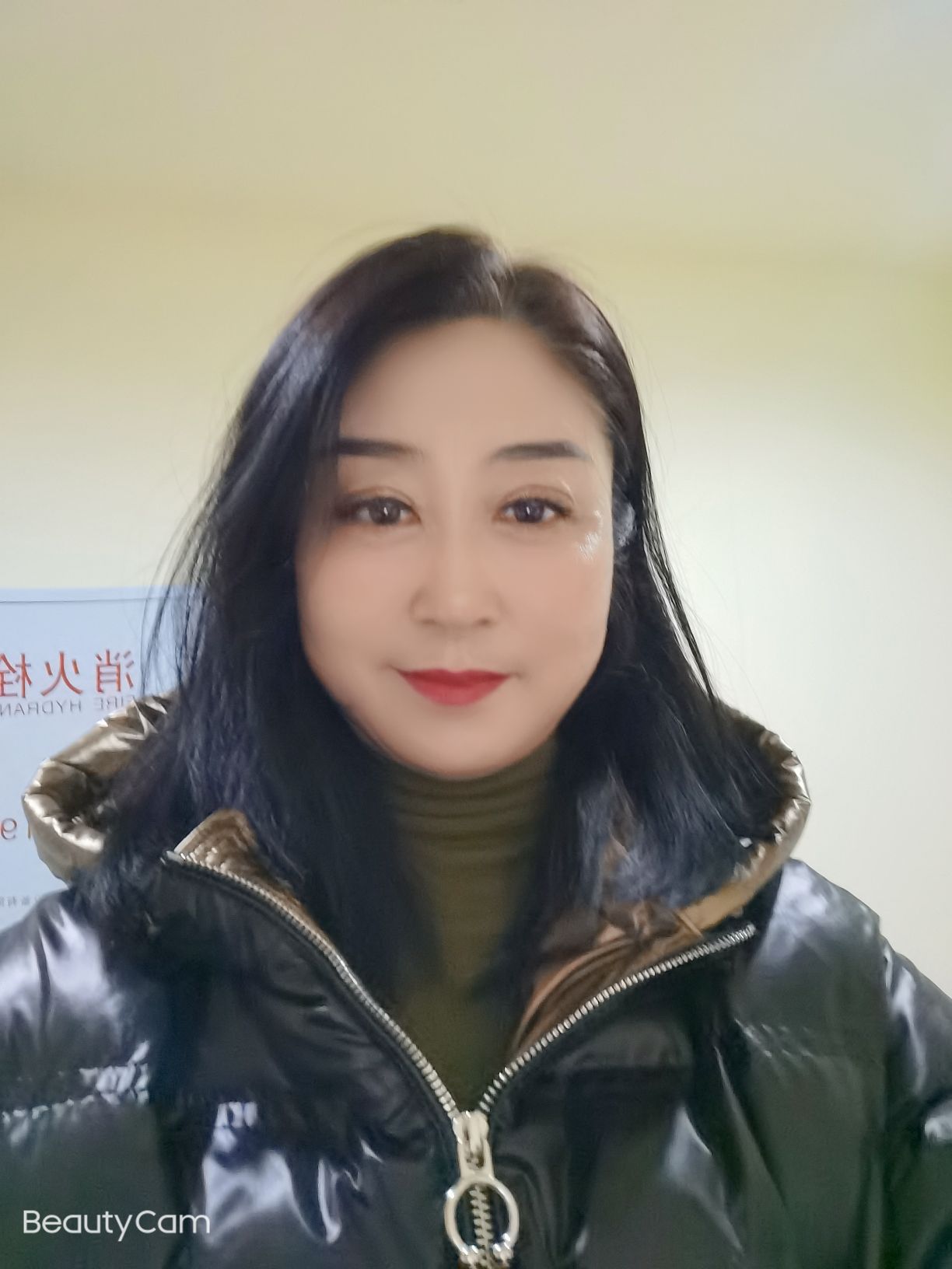 李彩玲头像