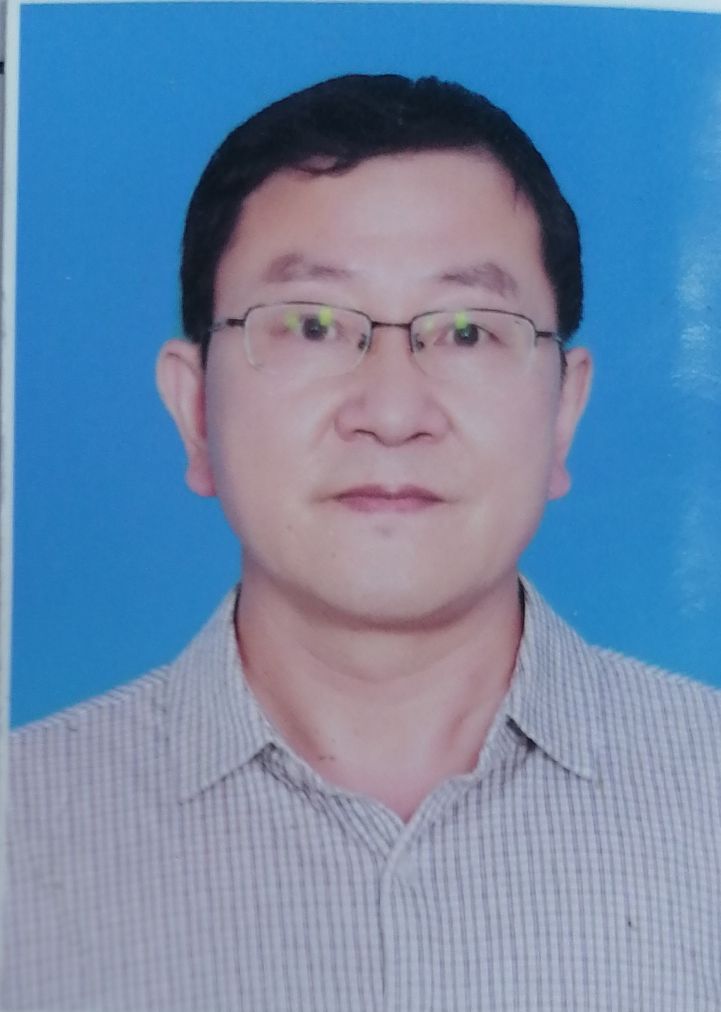 邹德惠头像