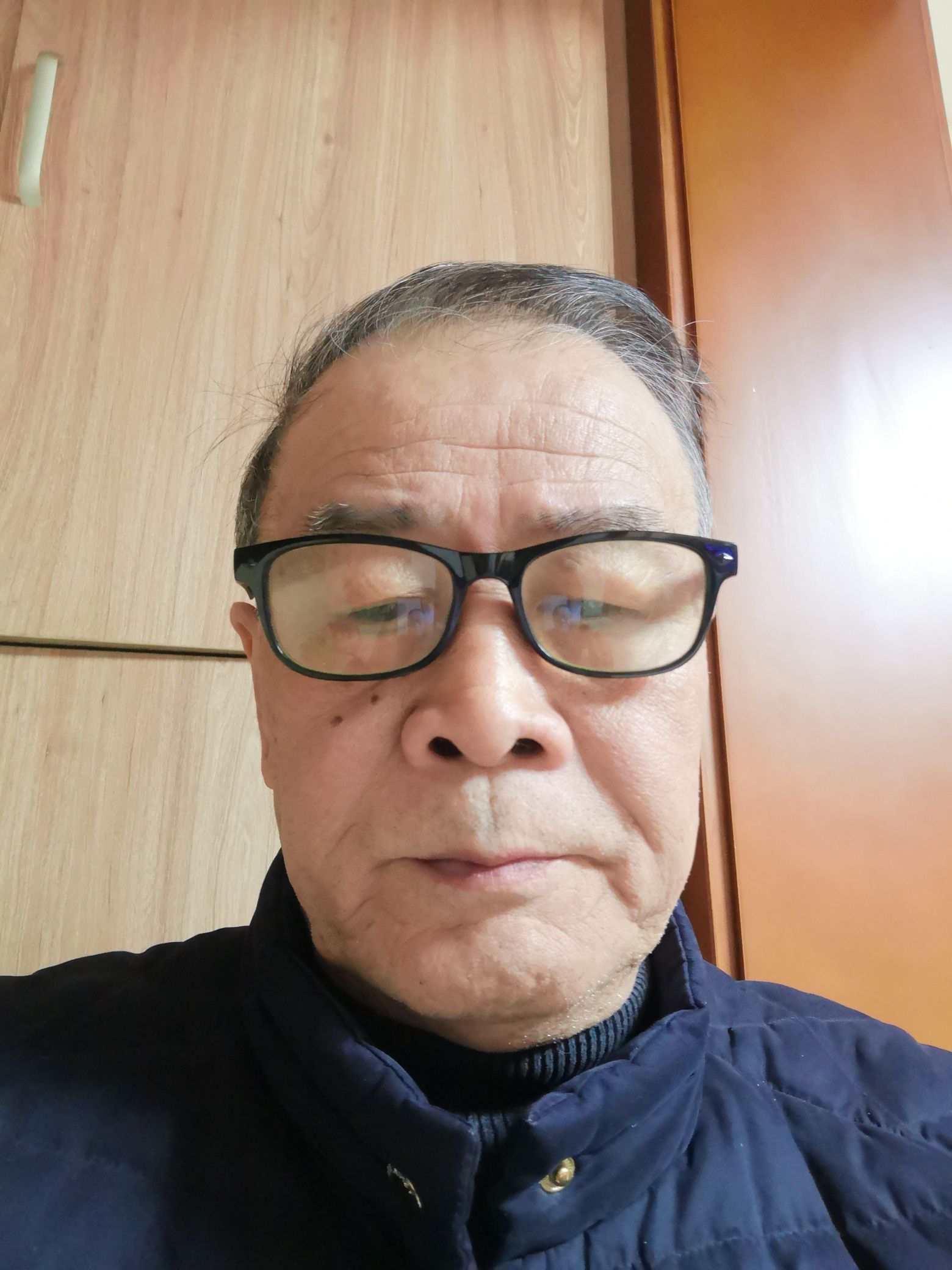 陈君华头像