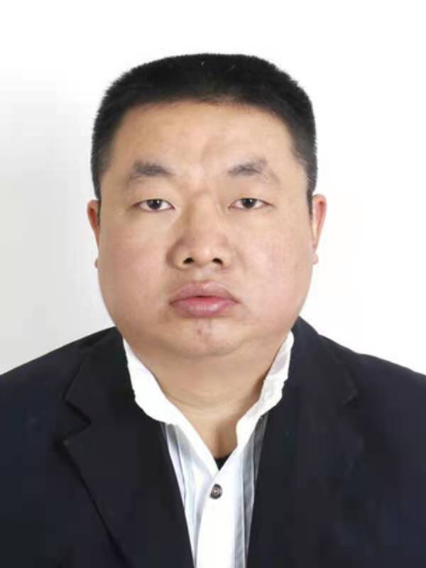 陈东方头像
