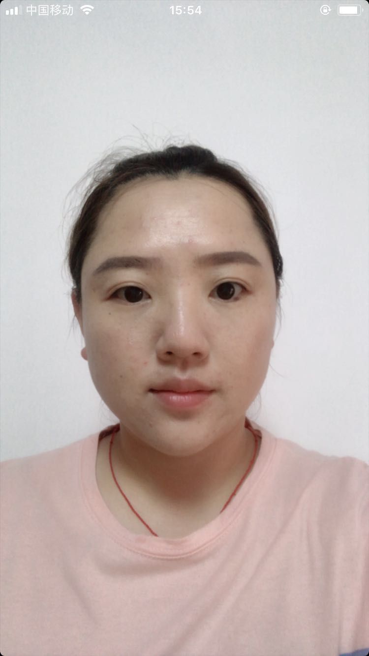 杨巍巍头像